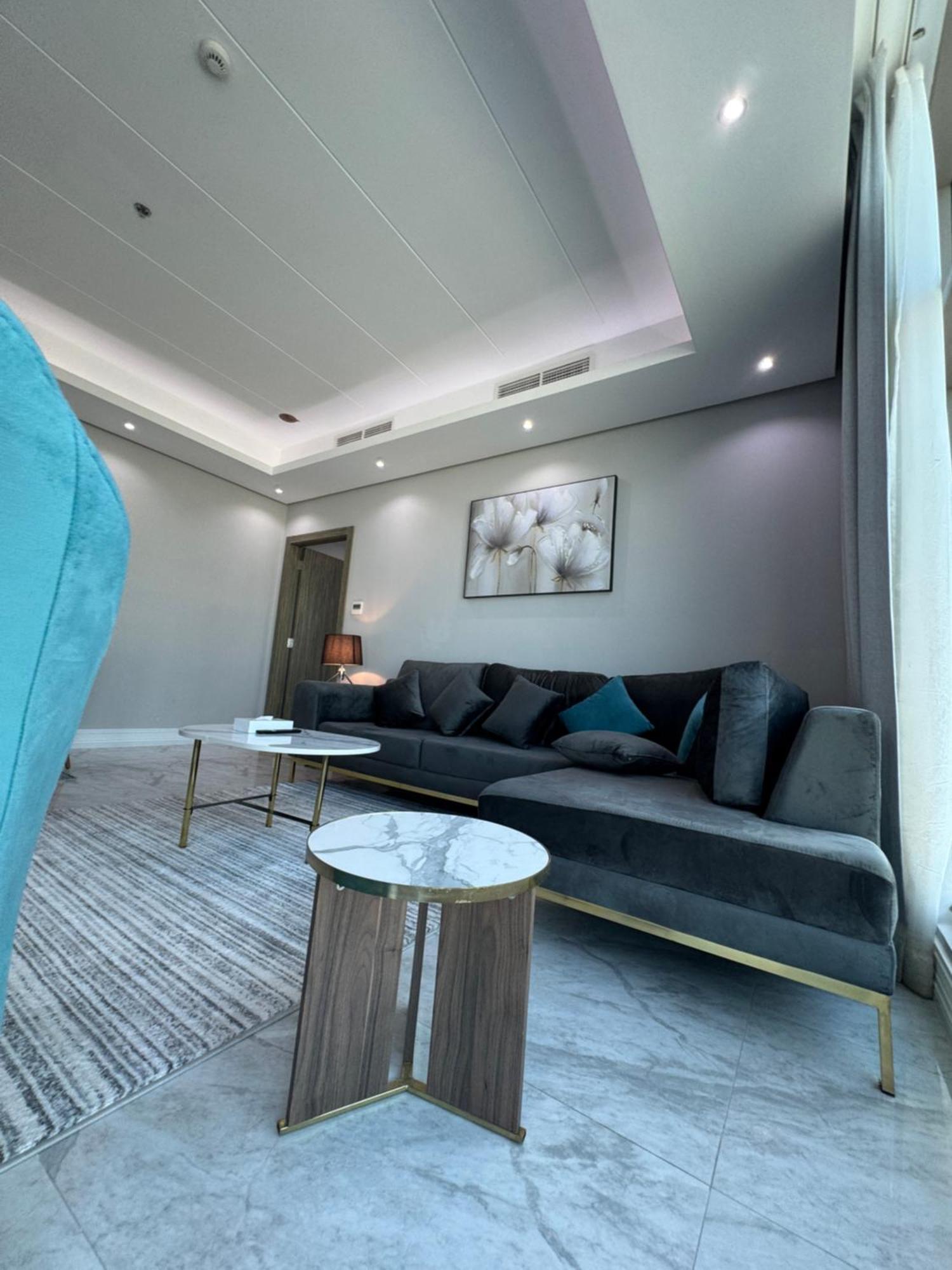 Al Safwa 2 Apartment